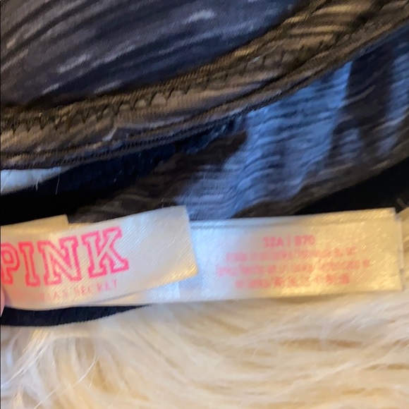PINK bra, 32A - Picture 3 of 3